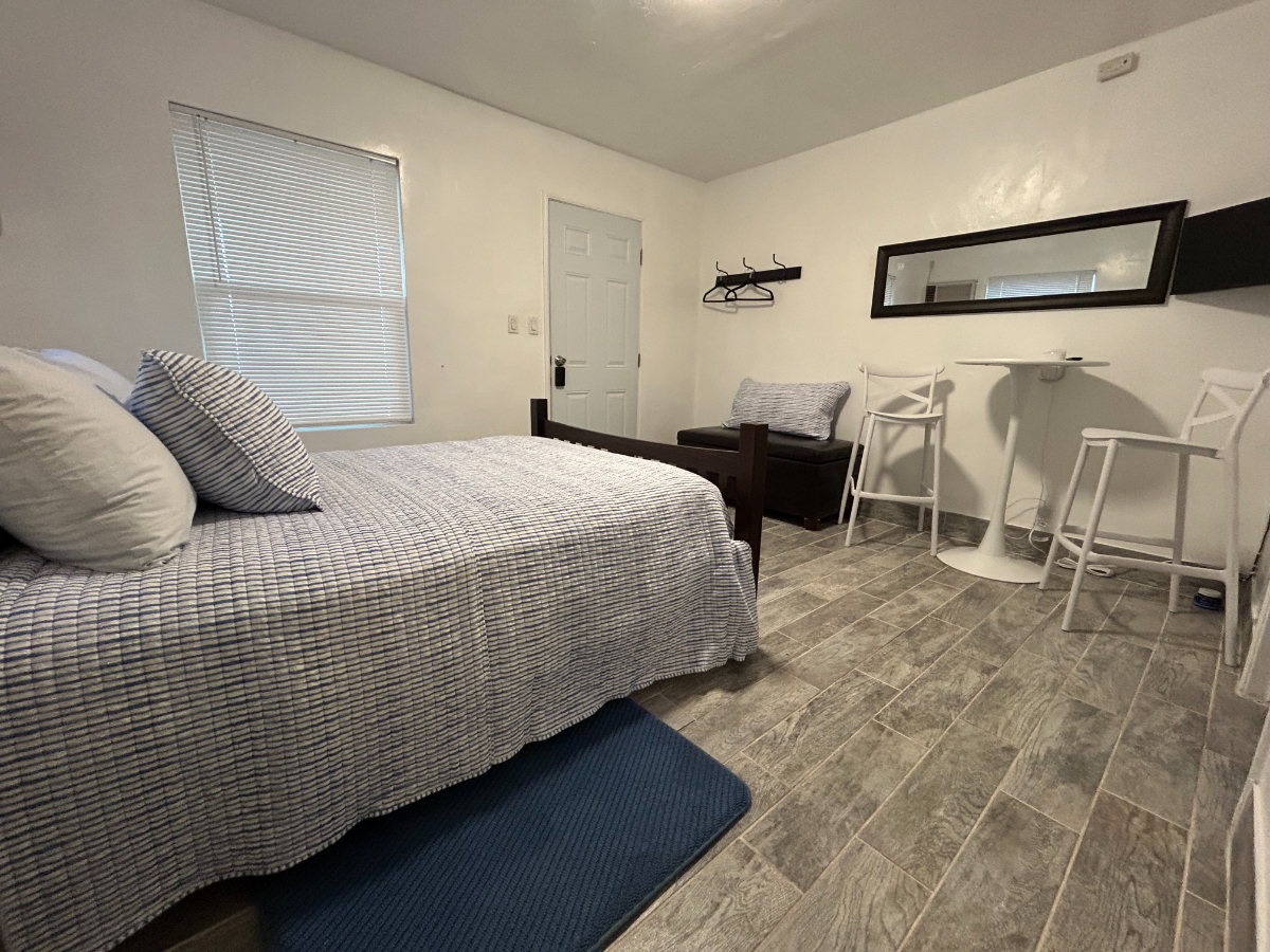 237 East Evans Road Unit 1 - Photo 4
