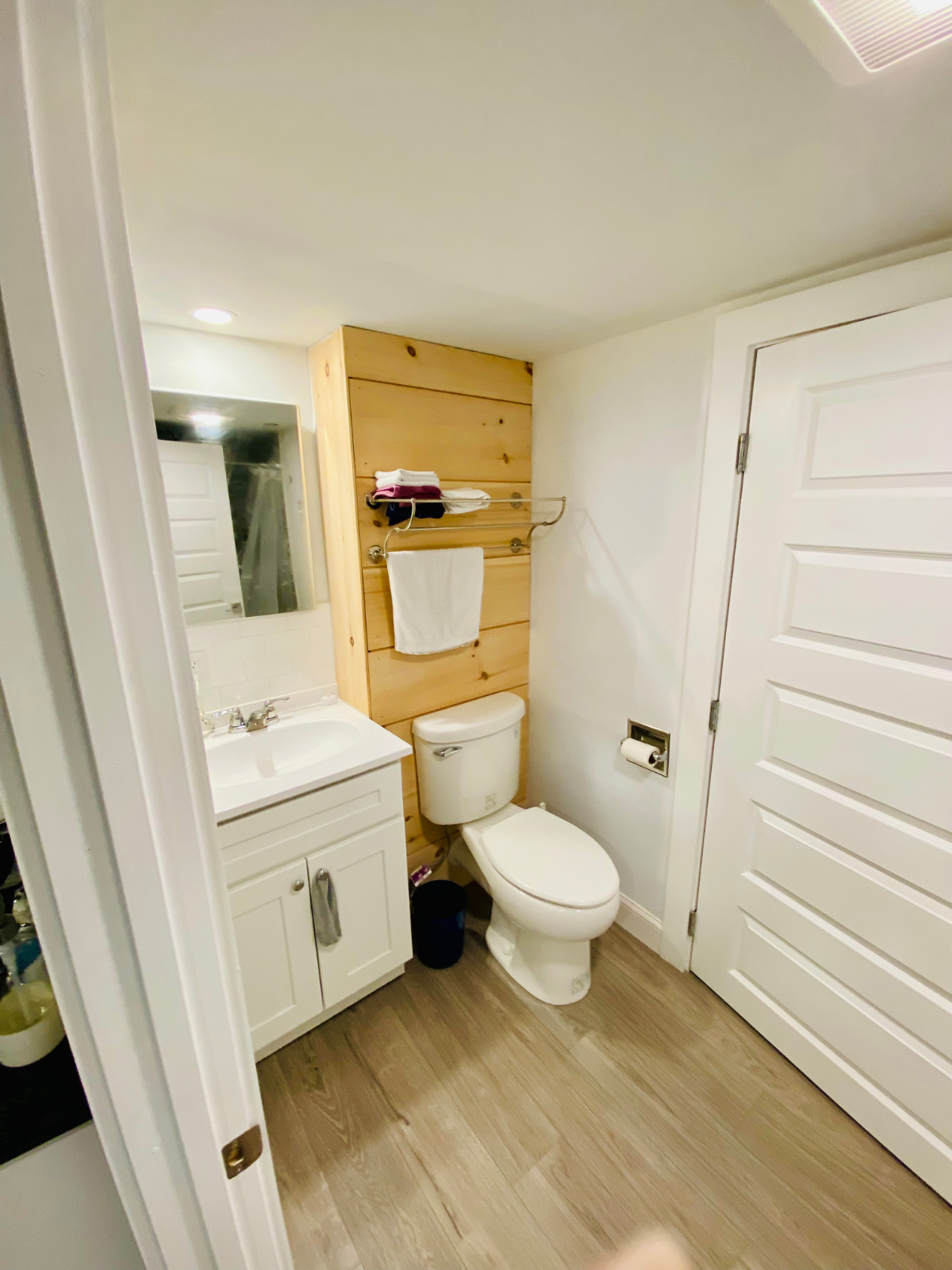 Newly remodeled 1 BED/1BATH (entire unit) - Photo 7