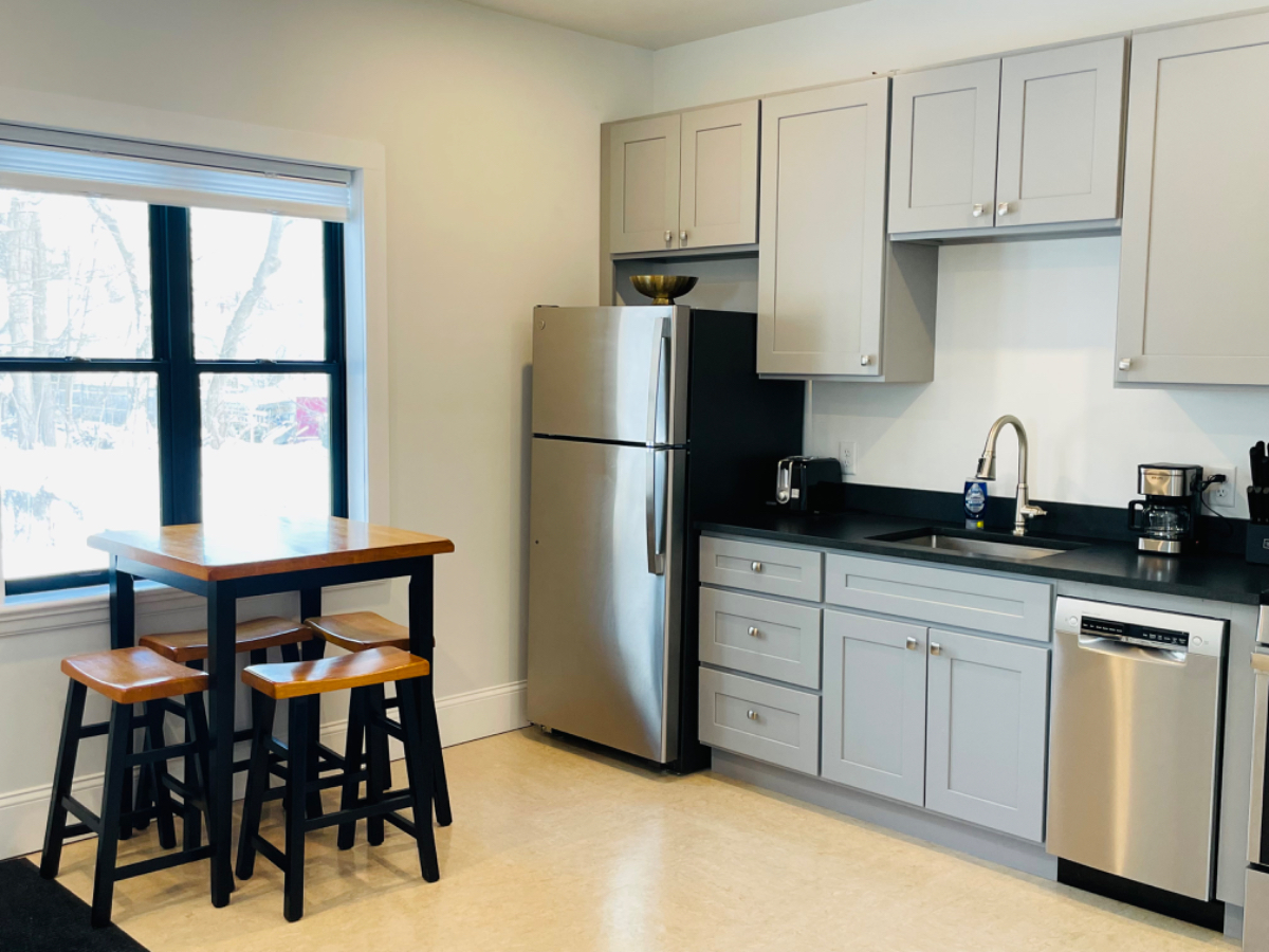 Newly remodeled 1 BED/1BATH (entire unit) - Photo 6
