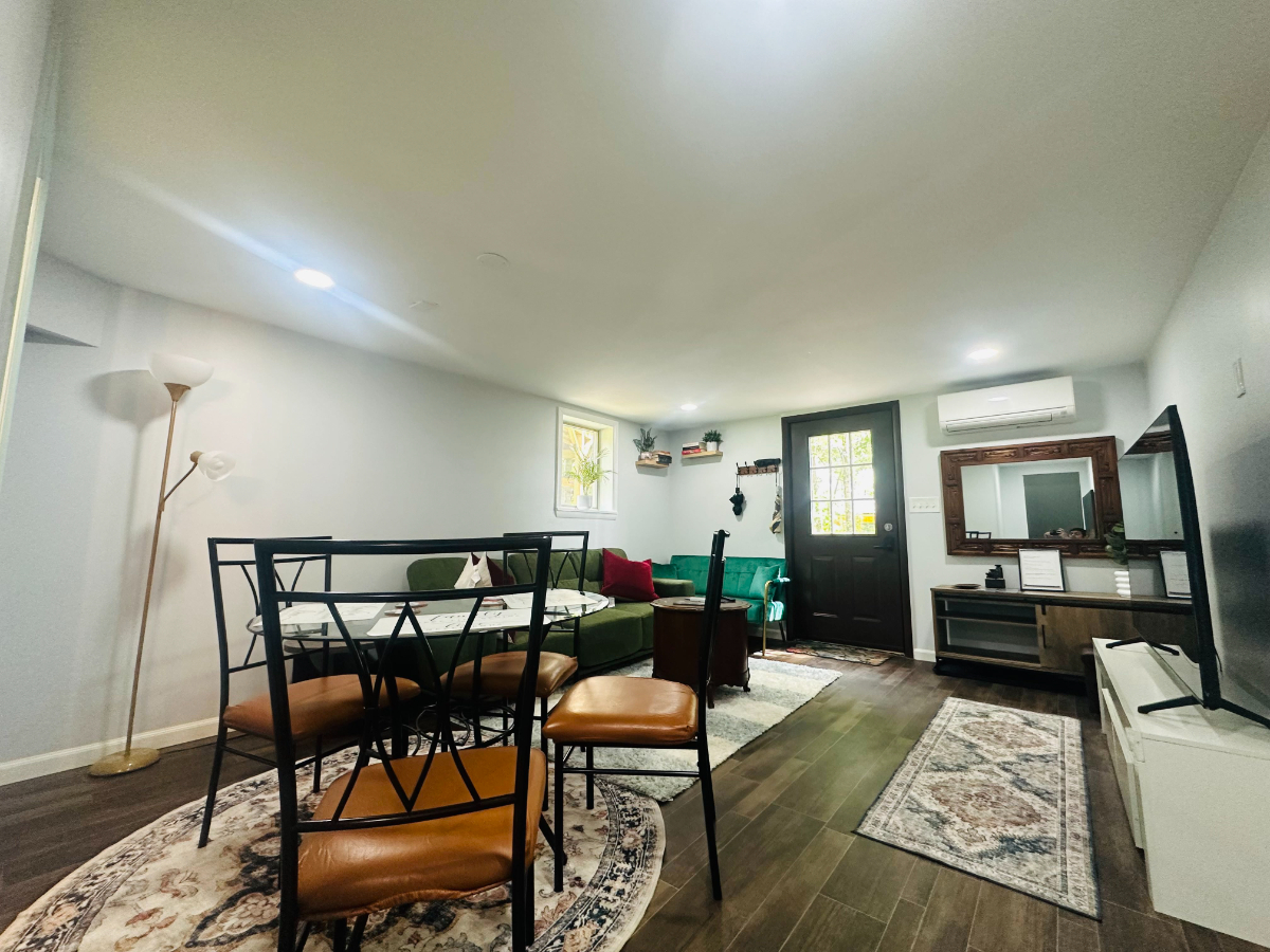2 Bed 2 Bath Pet friendly Rental Unit - Photo 5