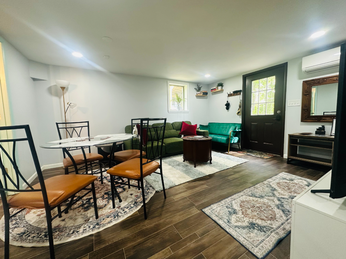 2 Bed 2 Bath Pet friendly Rental Unit - Photo 7