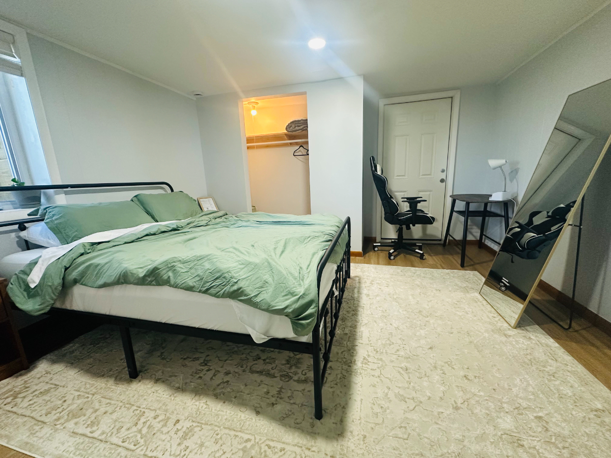 2 Bed 2 Bath Pet friendly Rental Unit - Photo 8