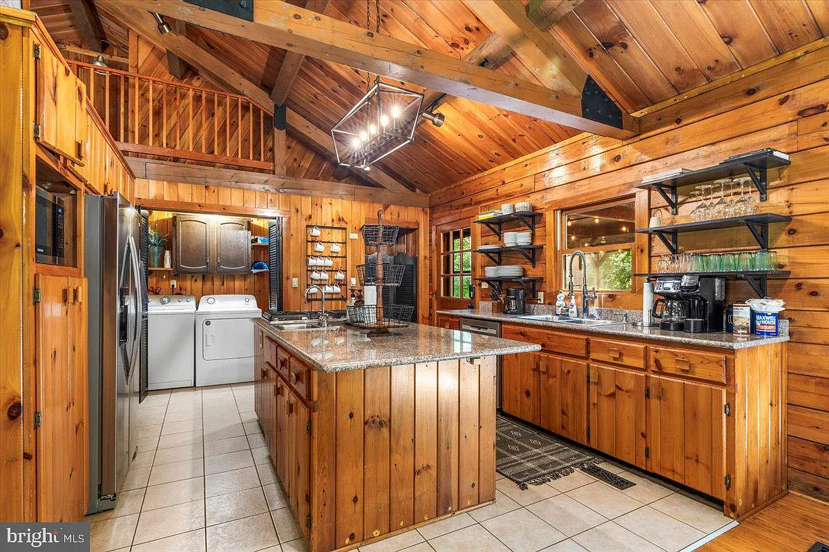 Your Private Escape, A Secluded Log Cabin Retreat - Photo 2