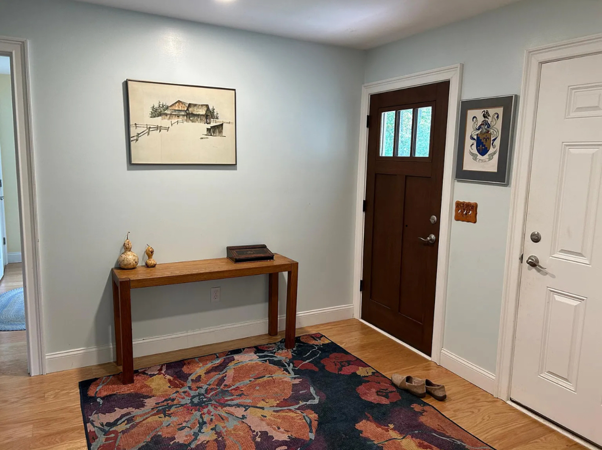Available January 1 to April 1  . Perfect for health care workers at North Country Hospital. - Photo 2