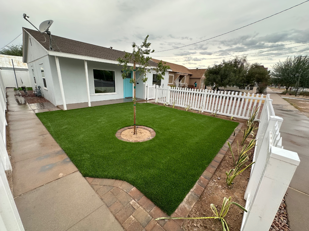 DOWNTOWN MESA 2 BEDROOM HOUSE - Photo 3