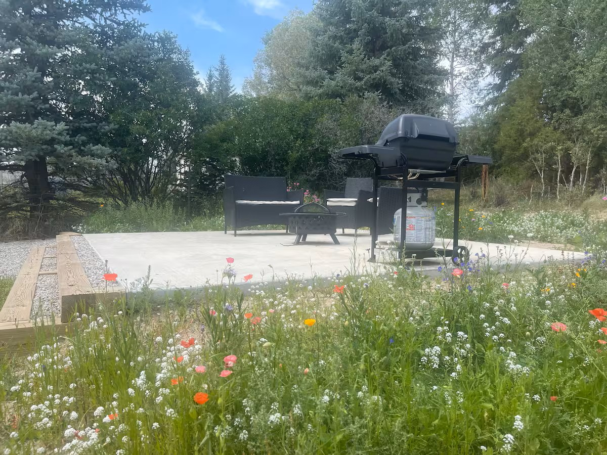 Lake Road Retreat - Photo 9