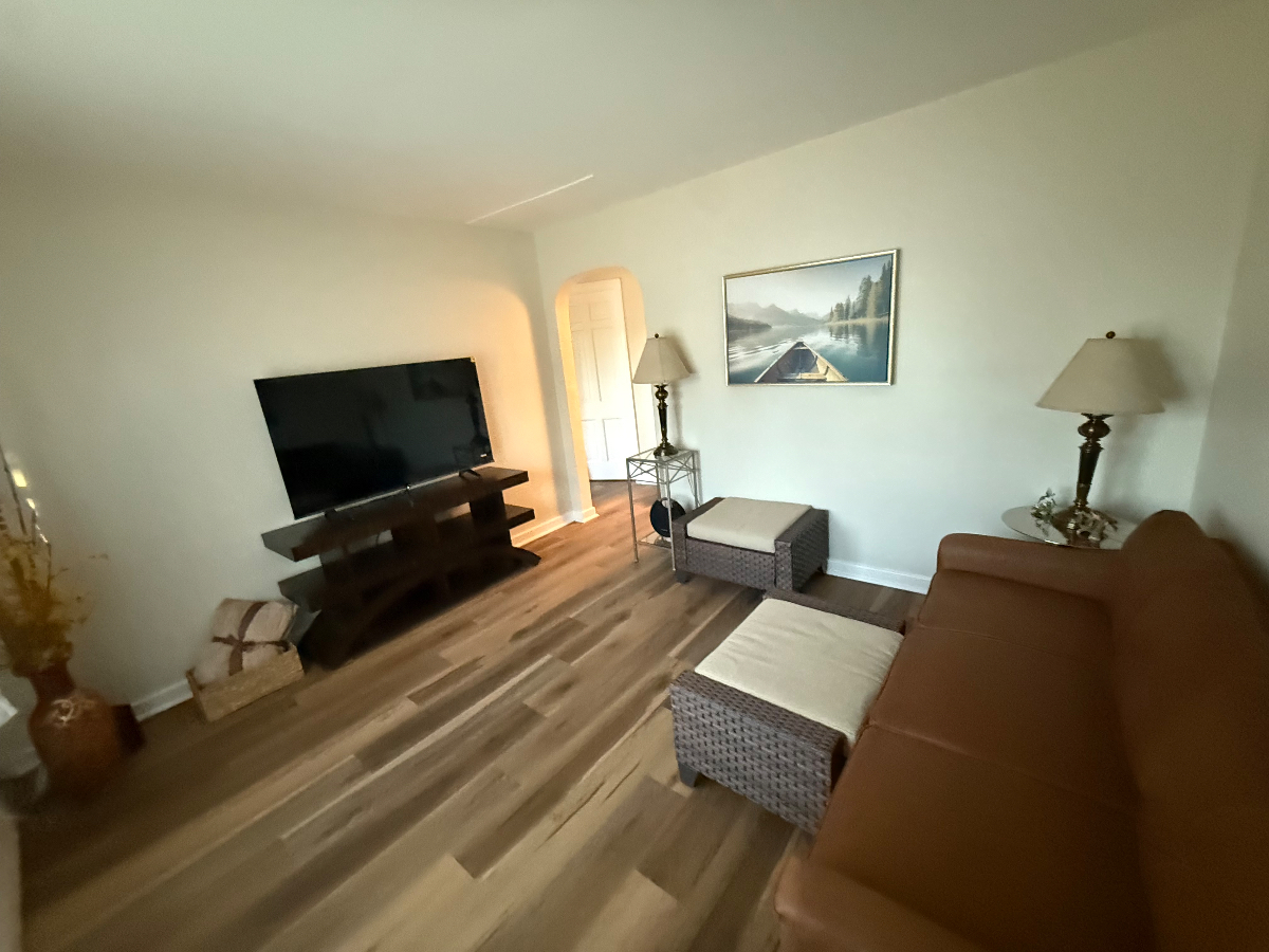 New Unit 1 - Photo 4