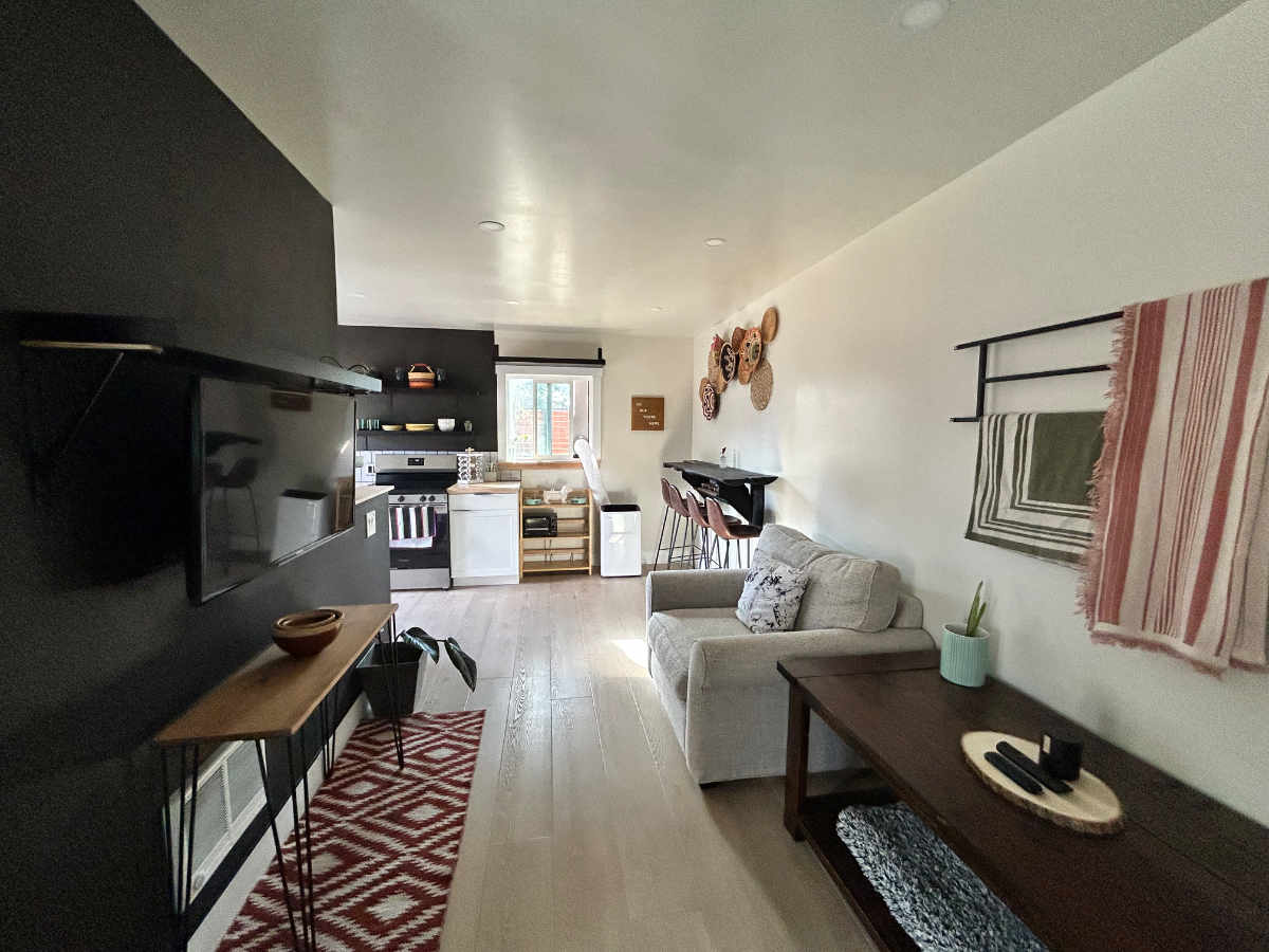 Cozy Backyard Digs - Photo 3
