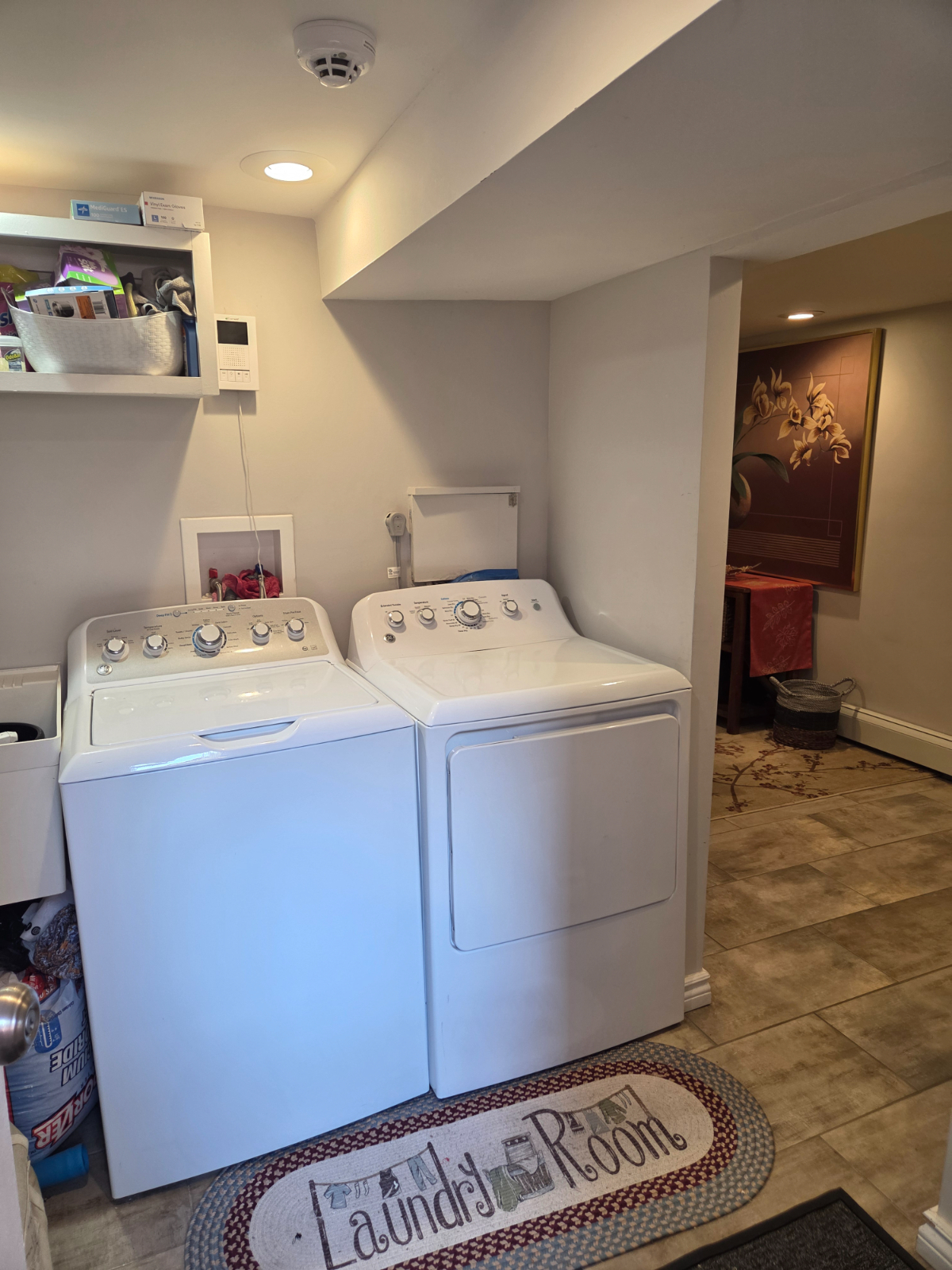 Newly Renovated Basement with Utilities Included, Backyard Access & Easy Transit - Photo 11
