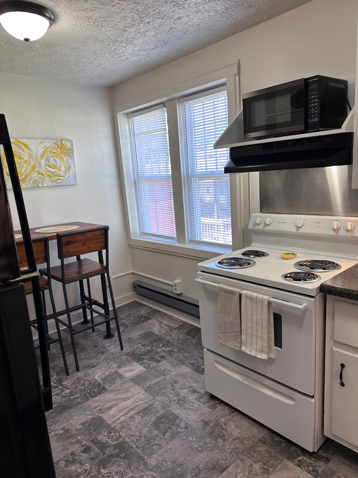 Ritter Park, Quiet, Very Nicely Decorated, Flexible Lease Terms - Photo 5