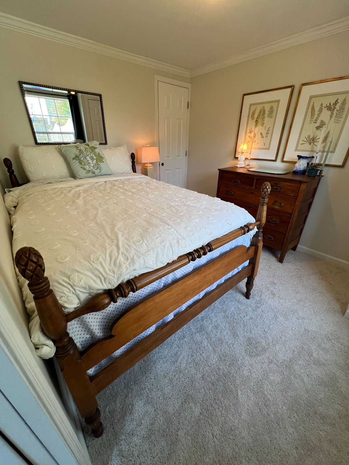 Private Furnished Basement Retreat in Burke, VA - Quiet, Safe, Steps to VRE