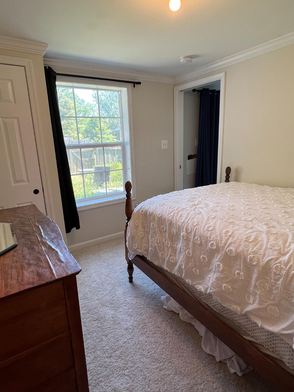 Private Furnished Basement Retreat in Burke, VA - Quiet, Safe, Steps to VRE - Photo 2