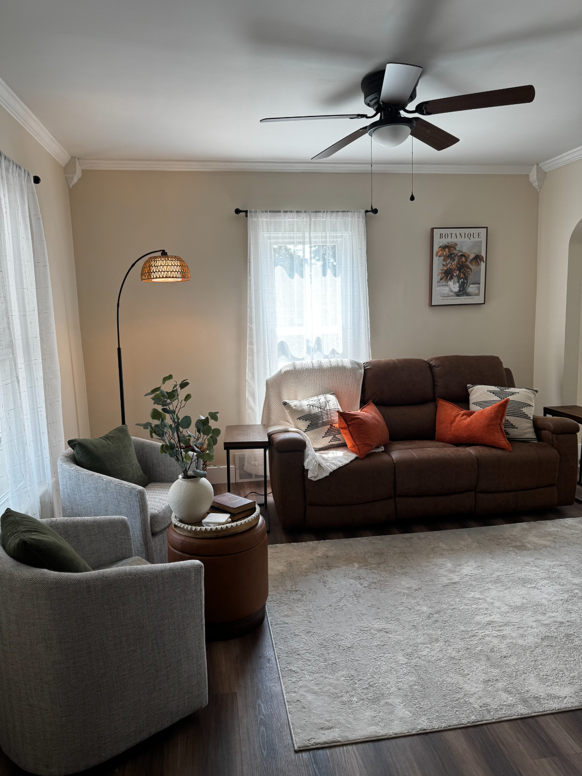 Modern Comfort Near Eastside Hotspots - Photo 2