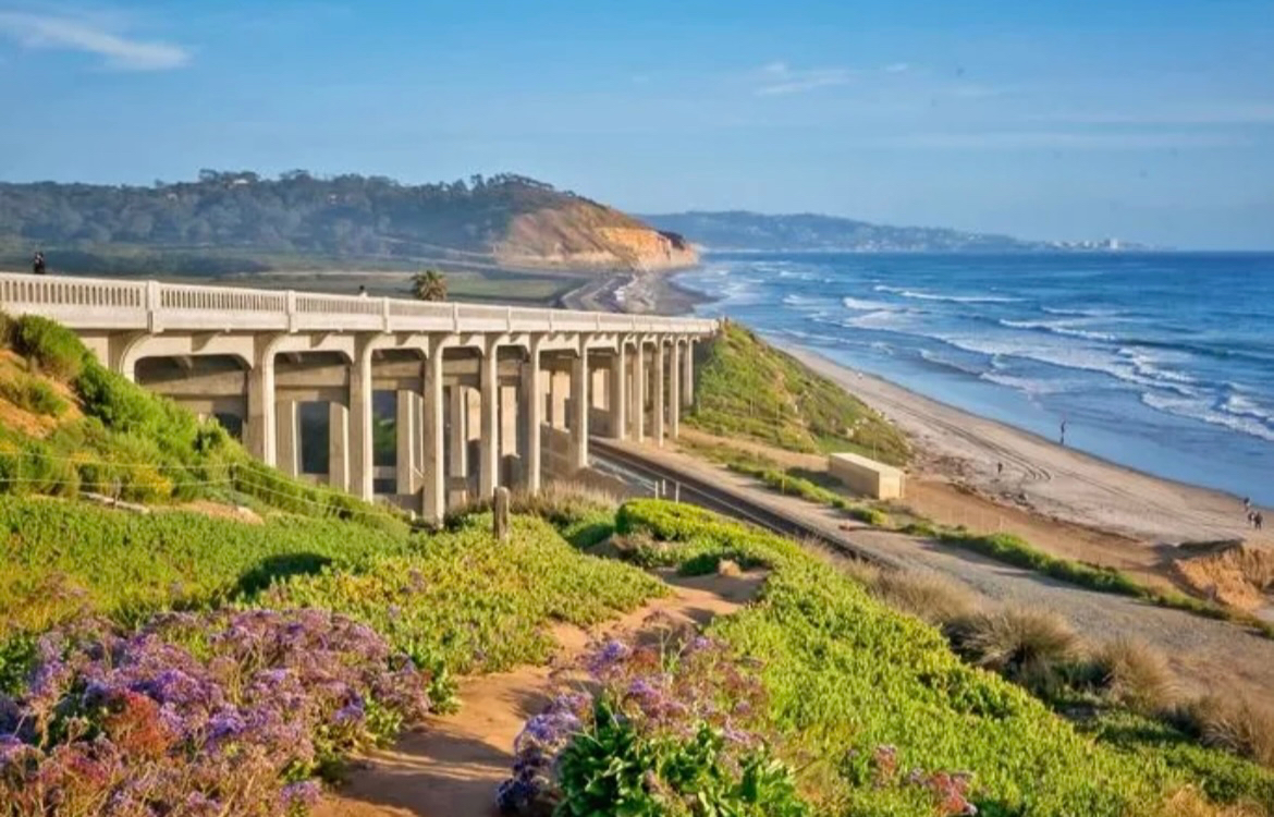 Refresh Your Soul - 5 Min to Beach - Sunset Views - Ideal Home for Traveling Nurses/Professionals - Photo 1