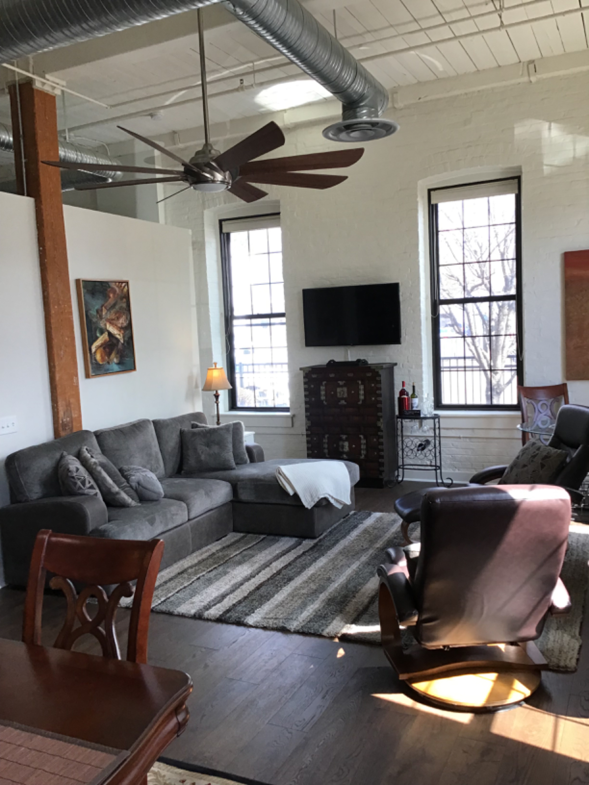 Luxury Loft 2 BR/2 BA - Photo 3