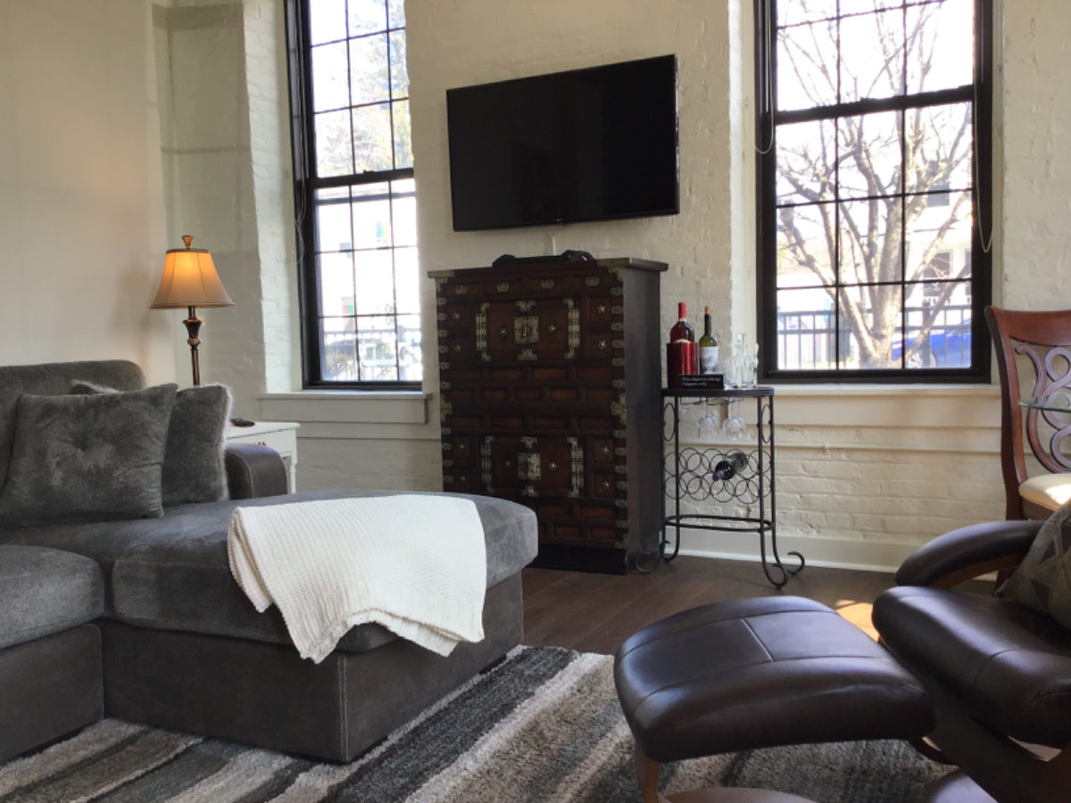 Luxury Loft 2 BR/2 BA - Photo 5