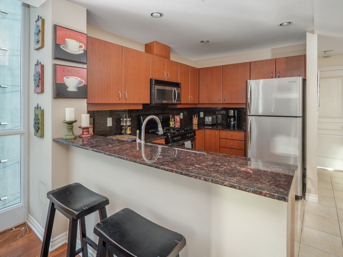 Little Italy Penthouse w/Private Deck - Photo 5