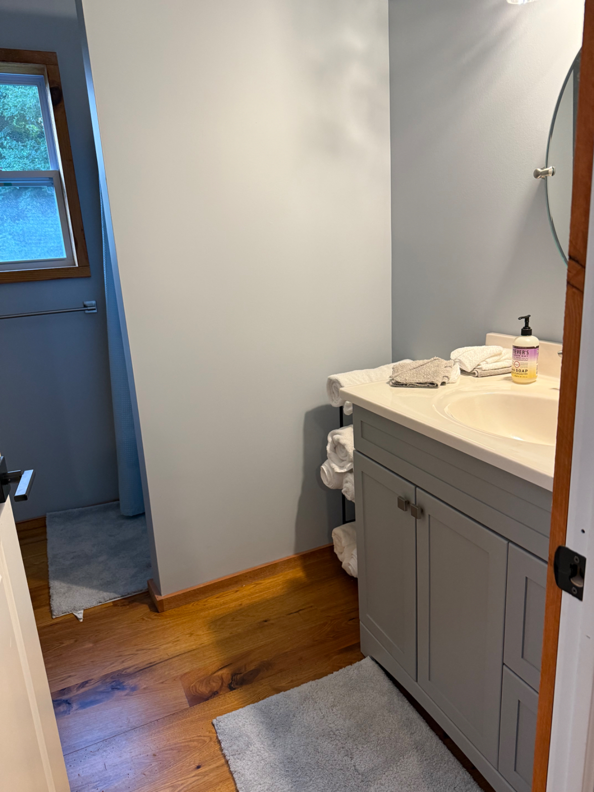 Private Apartment w. Washer/Dryer in Saratoga Springs - Photo 9