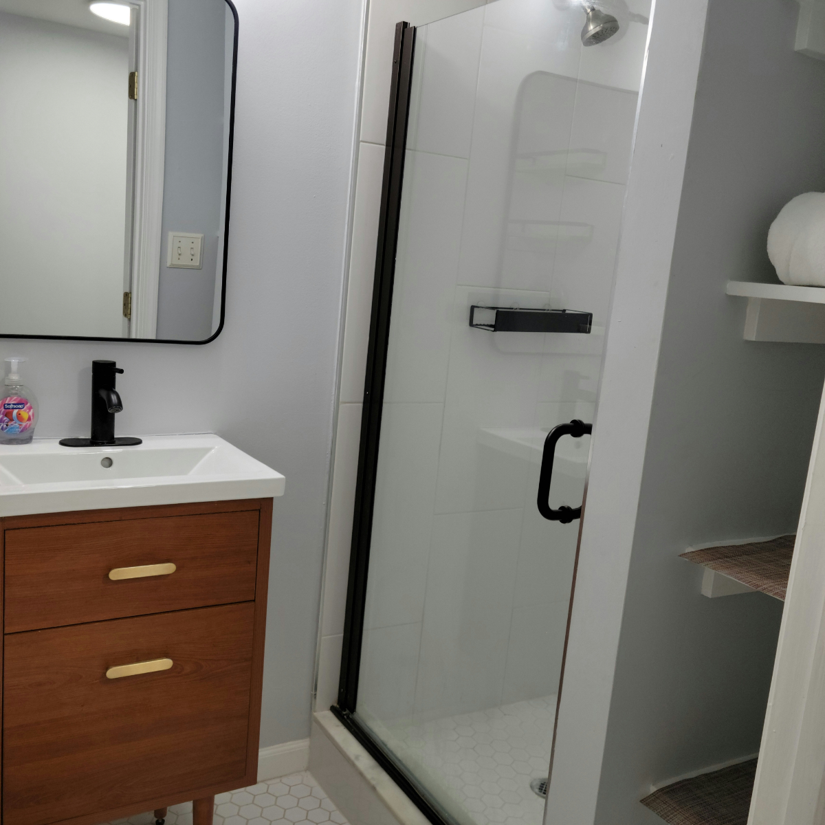 New unit - Photo 4
