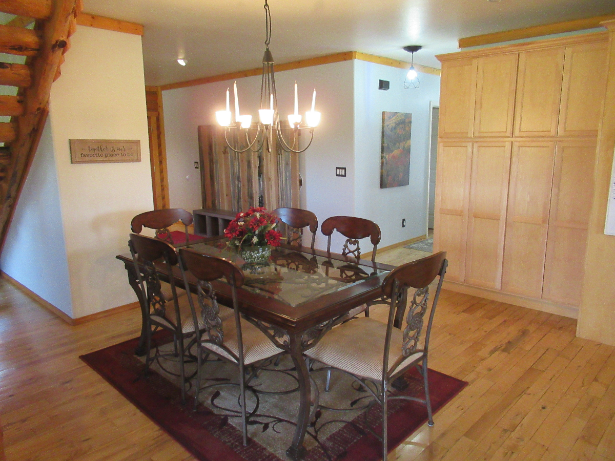 The Oakmont Cabin at Mt. Elden Lookout - Photo 4