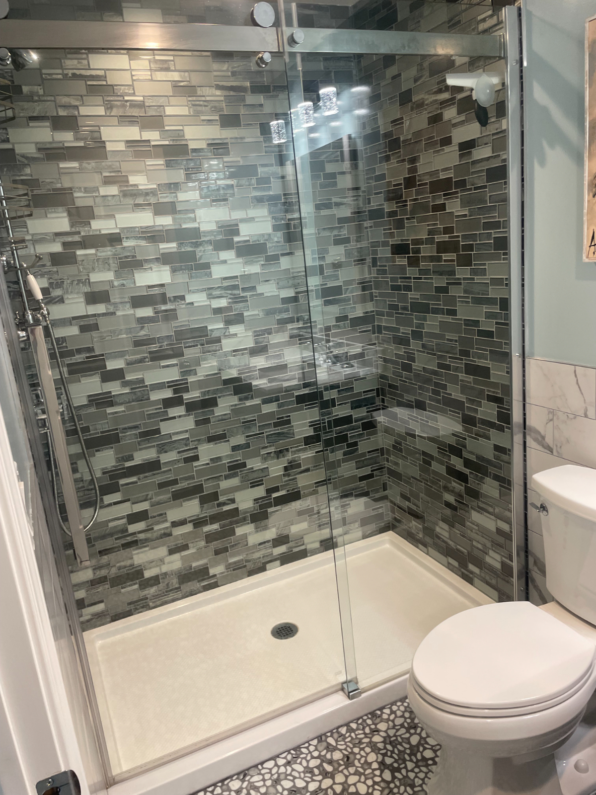 Modern & Cozy 1-Bed, 1 Bath, 2nd-Floor Apartment in Brattleboro's Prime Location Awaits You - Photo 7
