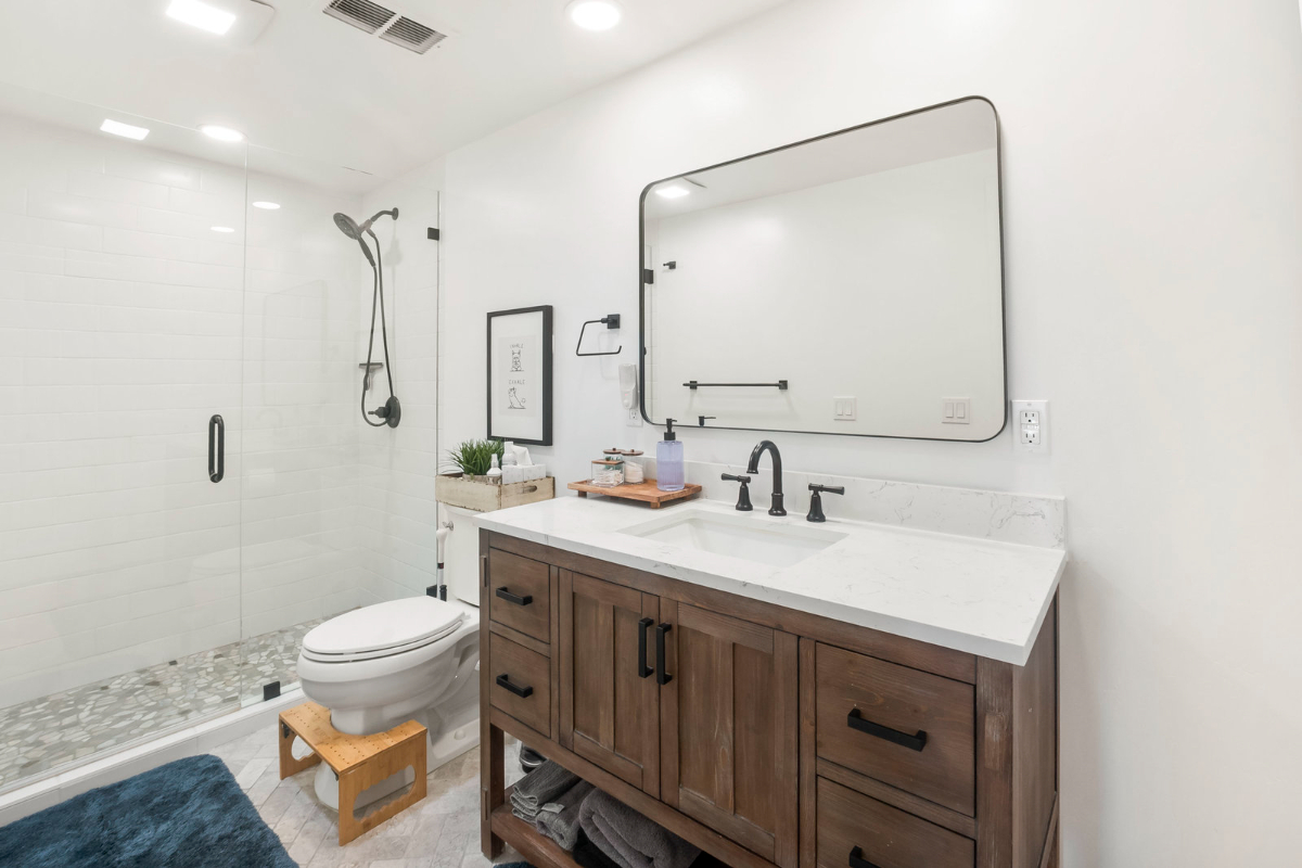 Marina Condo-Walkable to Gaslamp - Photo 6