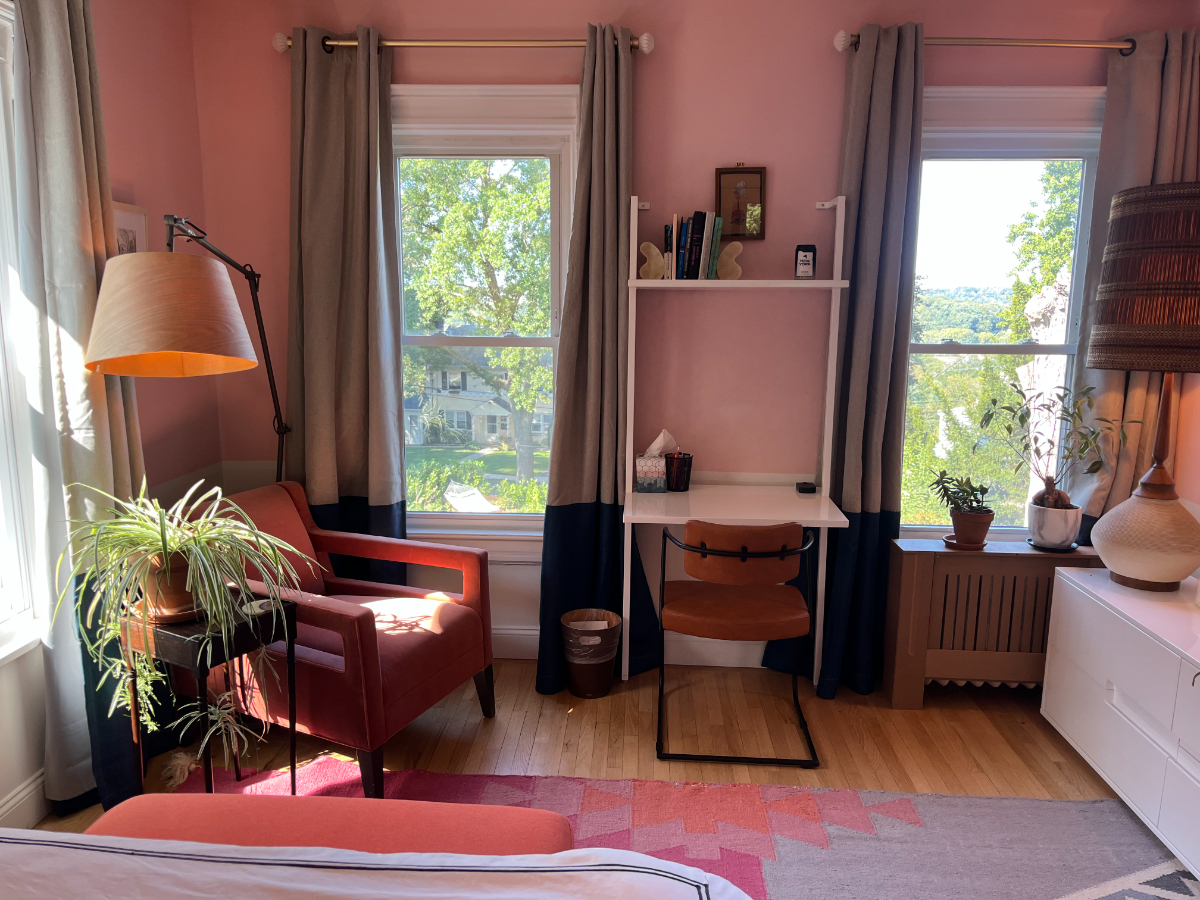Beautiful Private Room With Private Bathroom In Newly Renovated Home, Walking Distance From White Pl - Photo 4