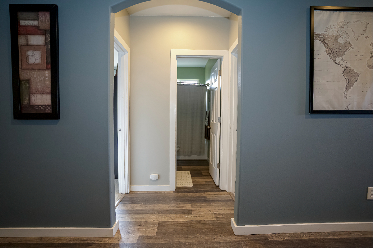 Near Old Mill with dedicated workspace and fenced yard - Photo 3