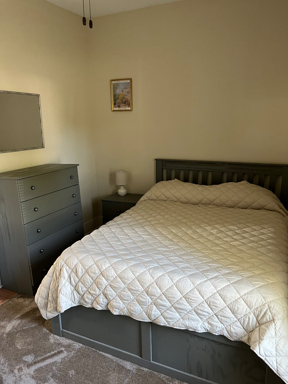 2 Bedroom First Floor Apartment - Photo 12
