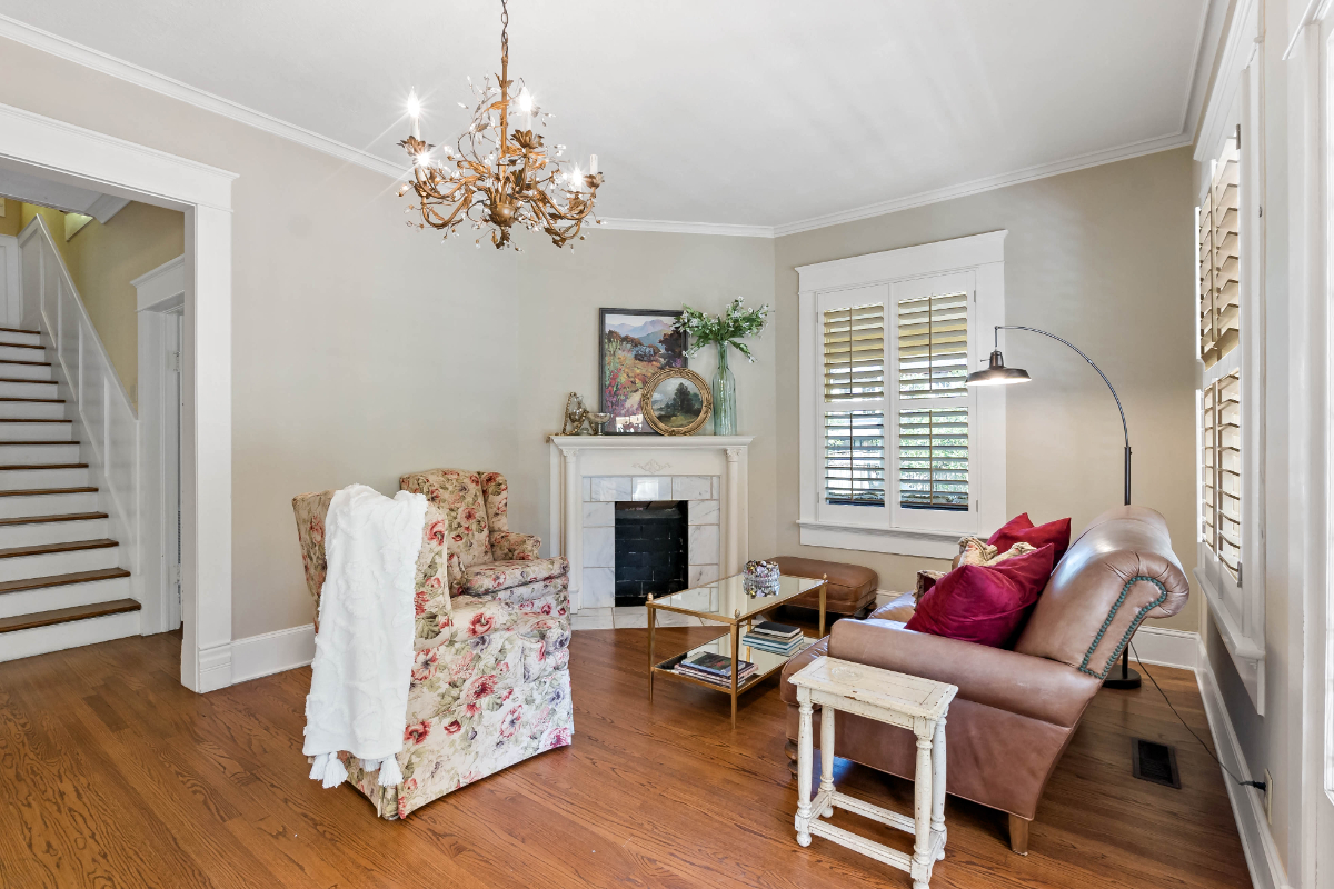 Clary House Historic Home - Photo 4