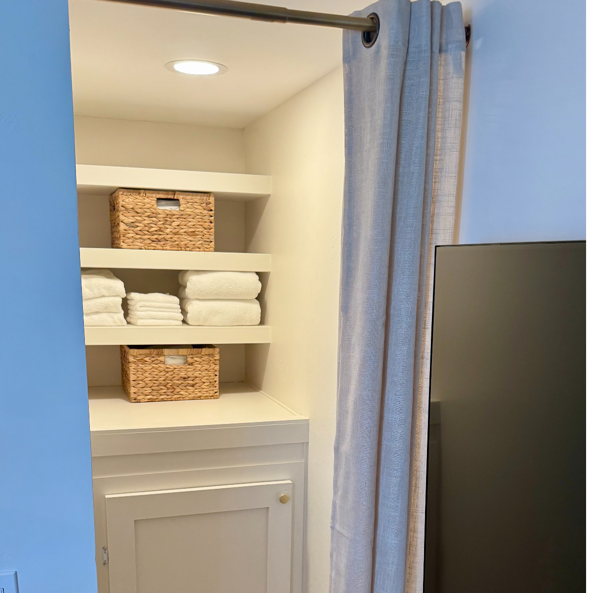 Cozy, well-appointed studio apartment in the quaint neighborhood of South Park - Photo 3