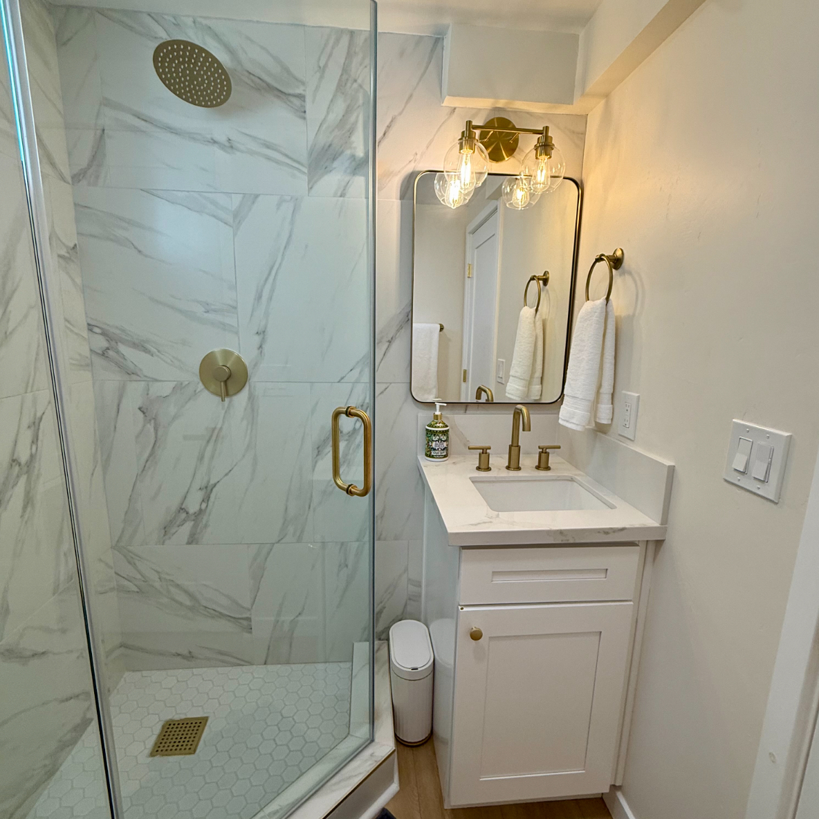 Cozy, well-appointed studio apartment in the quaint neighborhood of South Park - Photo 5