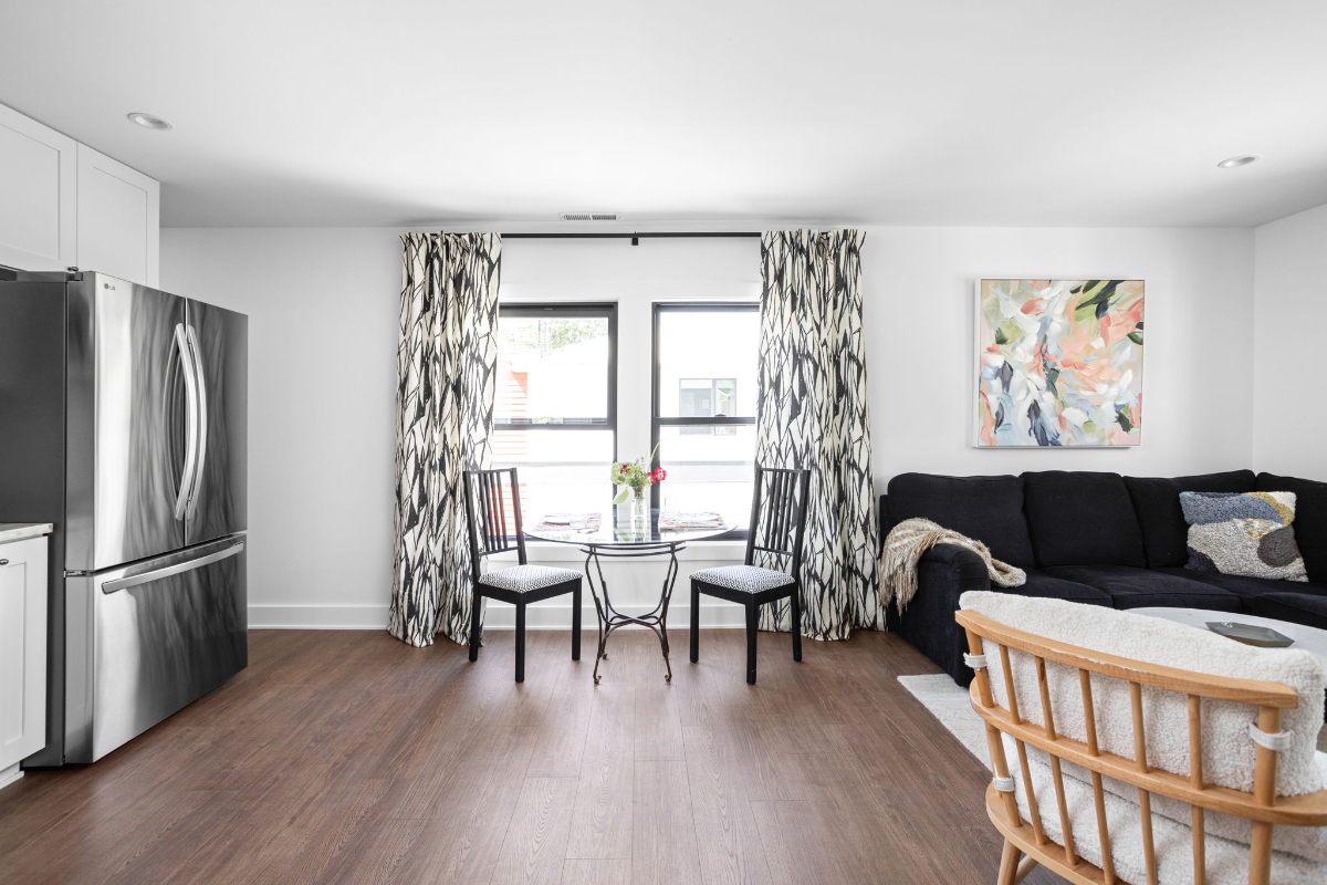 New Downtown Carriage House in Lockerbie Neighborhood - Photo 4