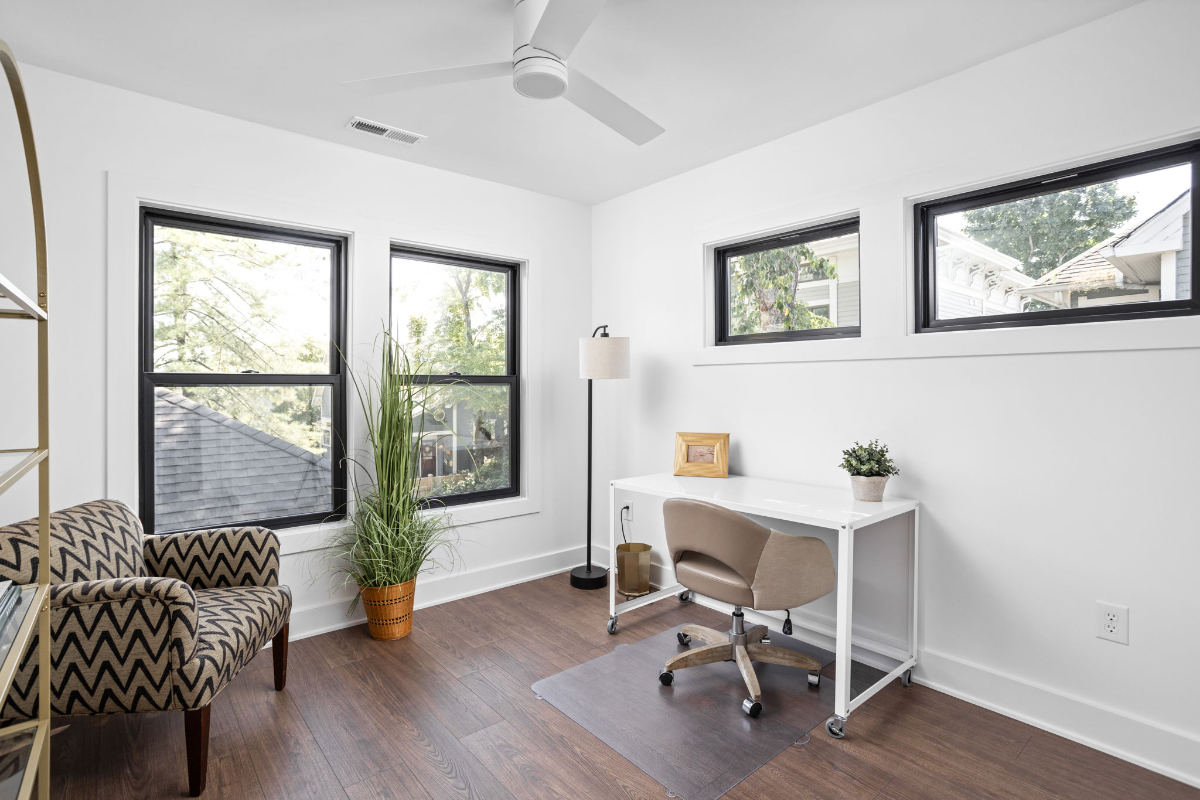New Downtown Carriage House in Lockerbie Neighborhood - Photo 8