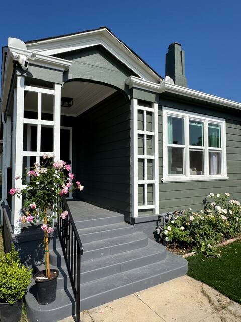 Beautiful Home in East Hollywood - Photo 1