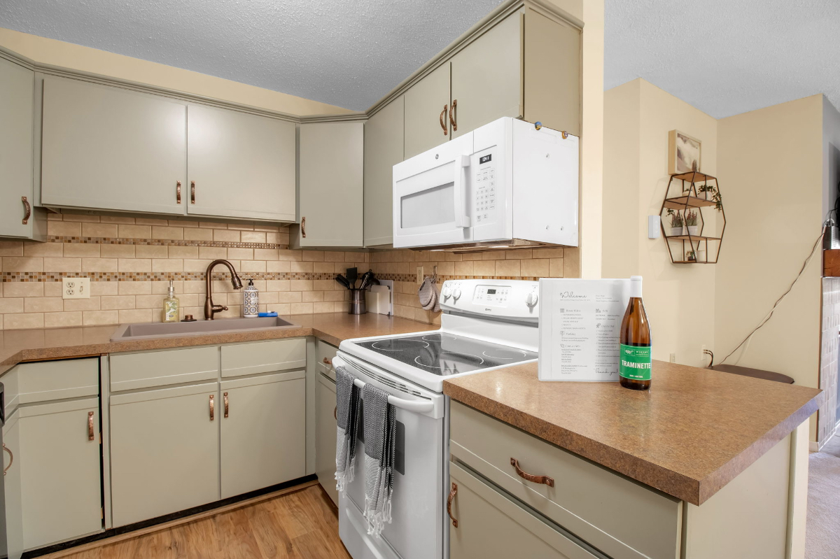 SnowPine Village Condo - Photo 5