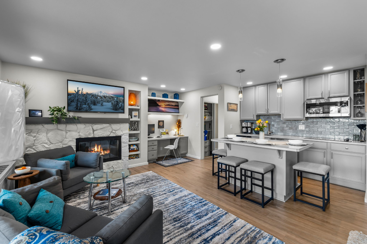 Top-Floor Mountain Getaway! Available November 10. Sunrise-view 1BR/1BA at Seventh Mountain Resort with utilities & Wi-Fi included.... - Photo 3