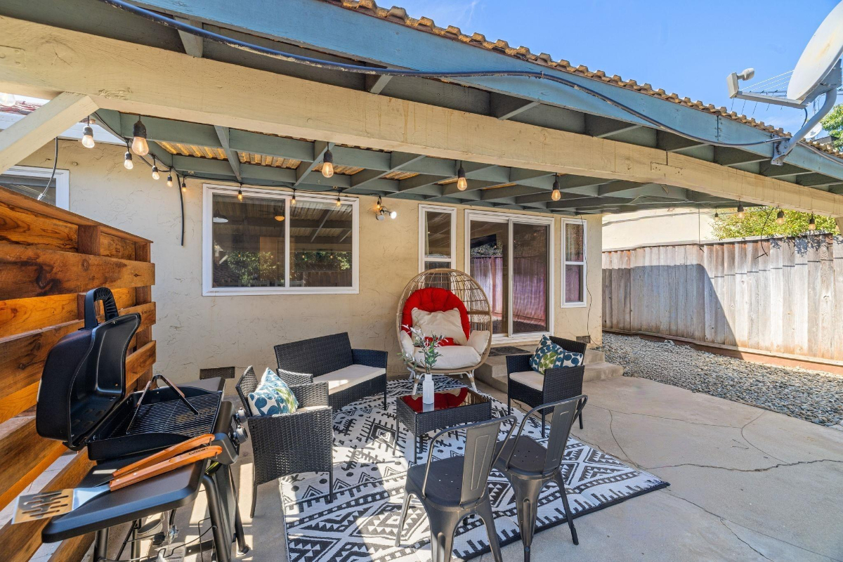 Willow Glen 3BR 2B / Remodeled / King bed / Yard / Kid & Pet-Friendly - Photo 5