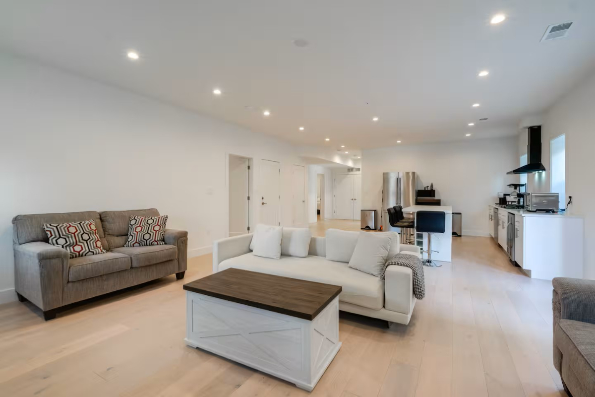 3BR Spacious NW DC Apartment - Photo 1