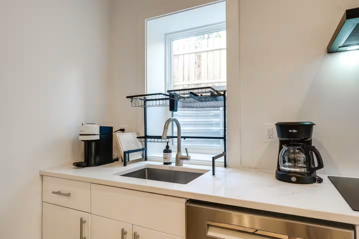 3BR Spacious NW DC Apartment - Photo 7