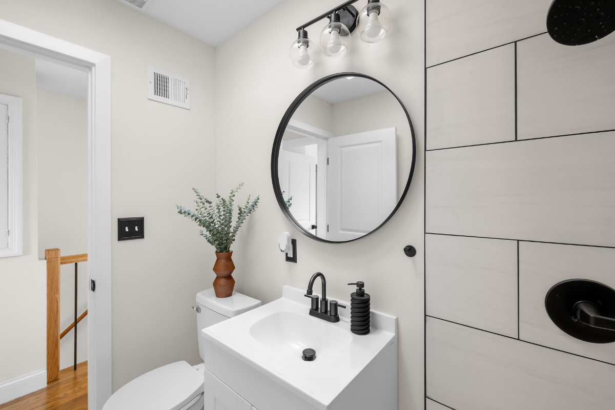 Minimalist Escape Brookland, D.C. Full House - Photo 10