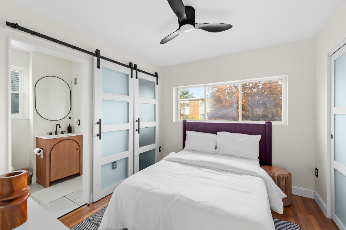 Minimalist Escape Brookland, D.C. Full House - Photo 11