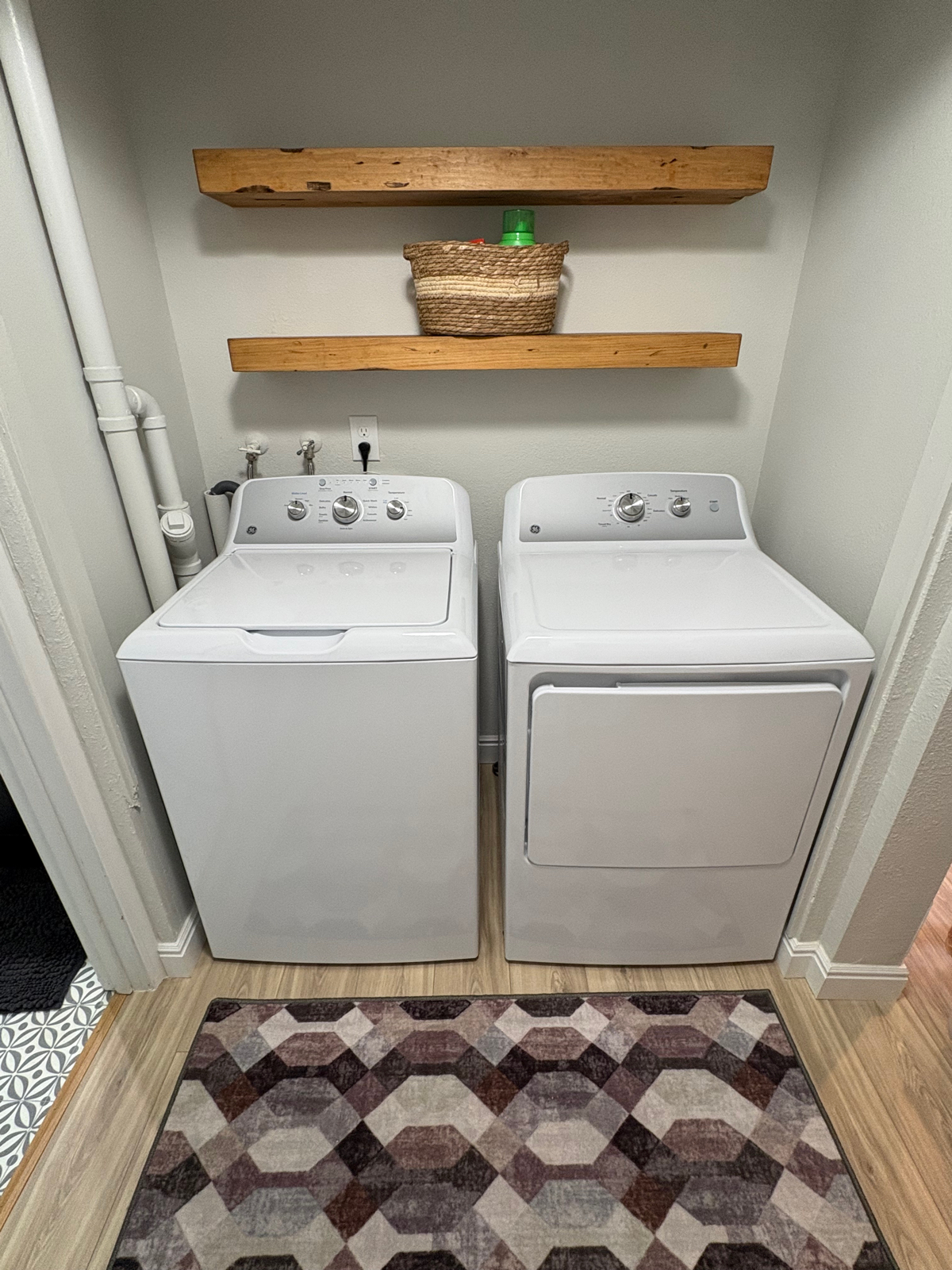 2 BED 1 BATH - Photo 5