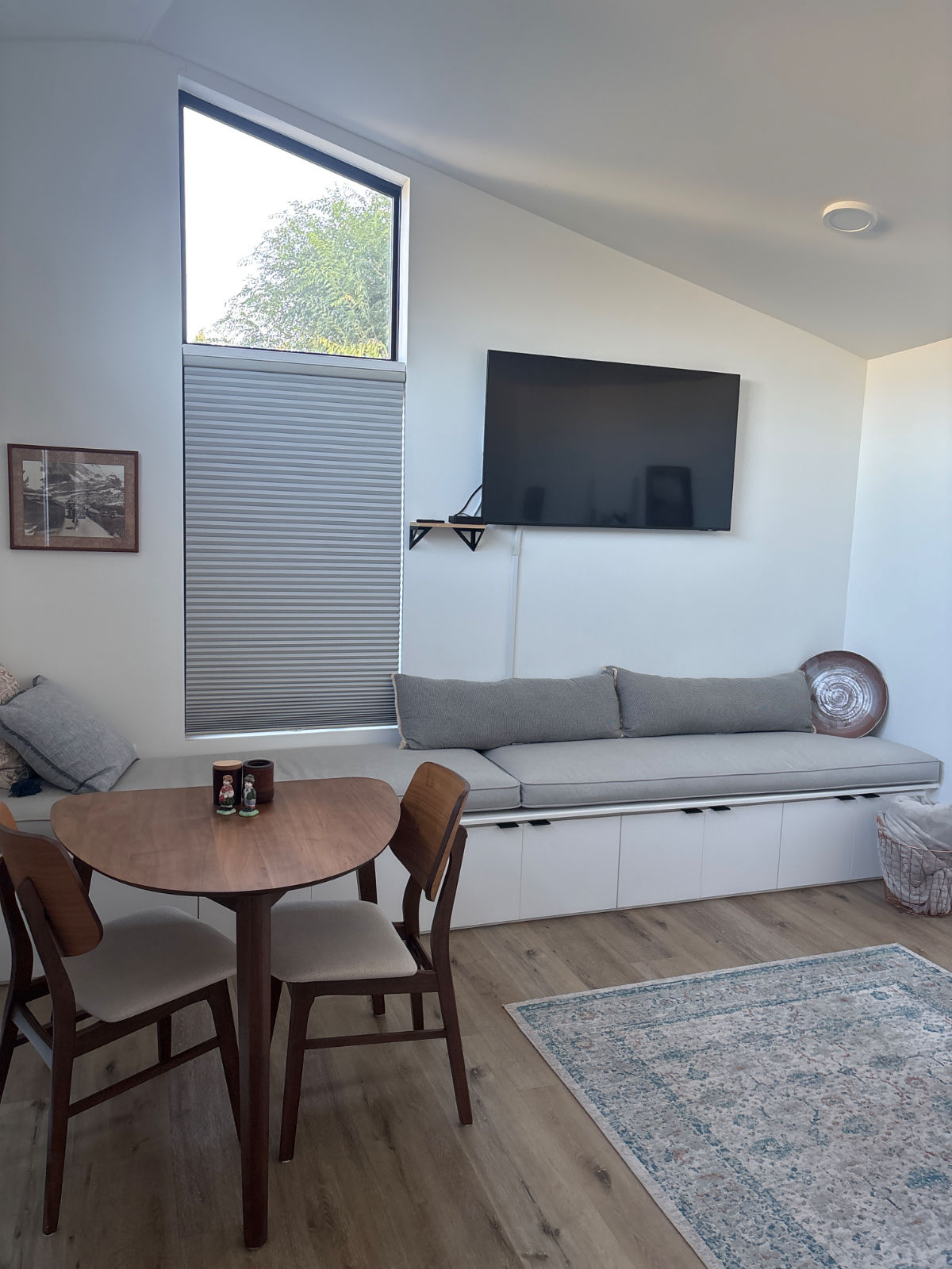 1 Br cottage for healthcare traveler - Photo 4