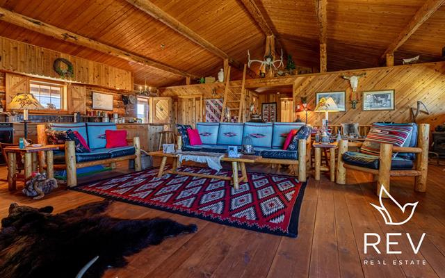 Cabin in Paradise - Photo 2