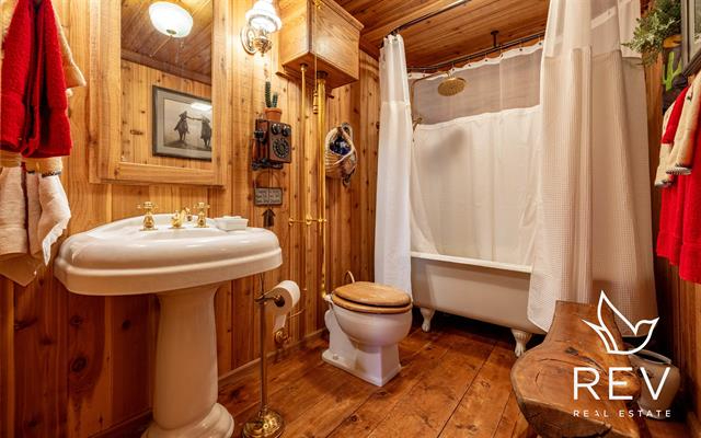Cabin in Paradise - Photo 3