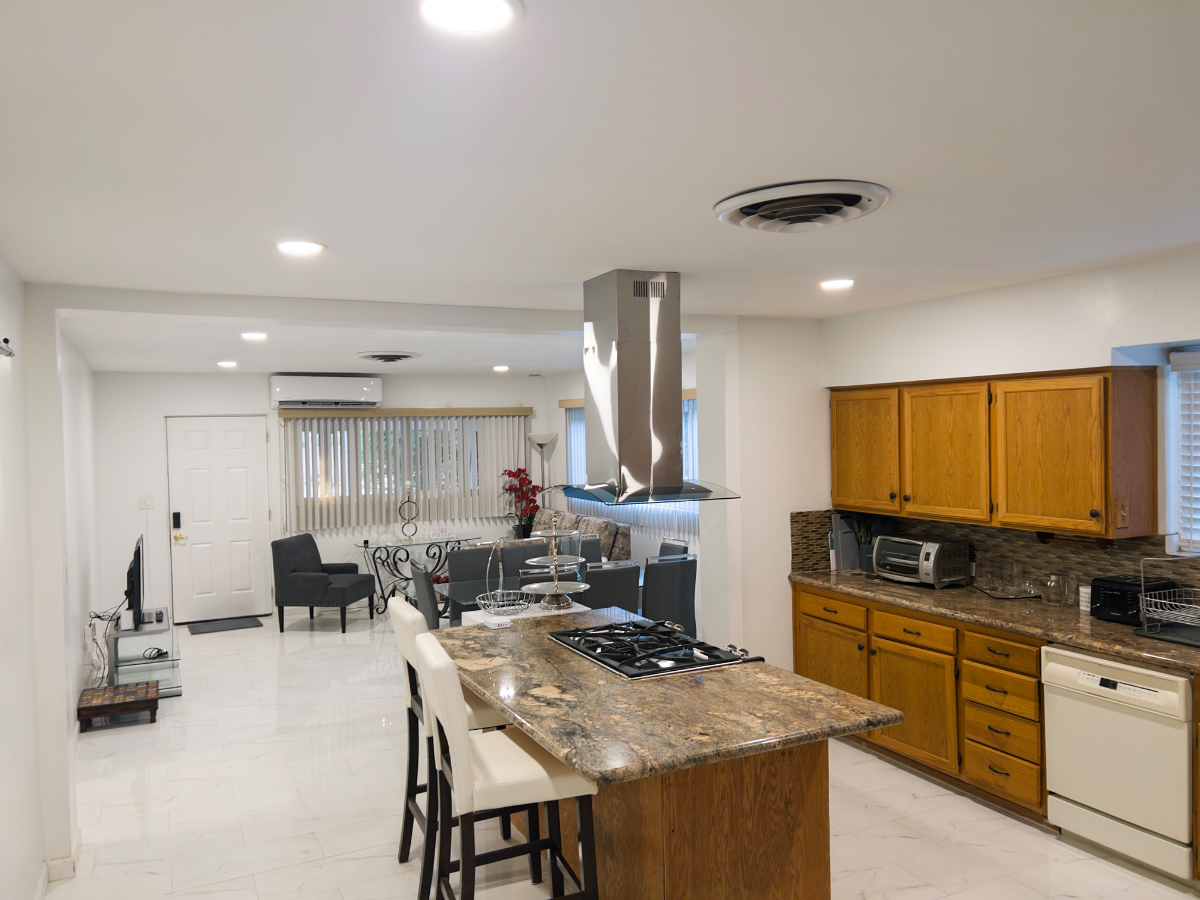 Central Tucson 4 Bedroom 2 Bathroom Home For Rent