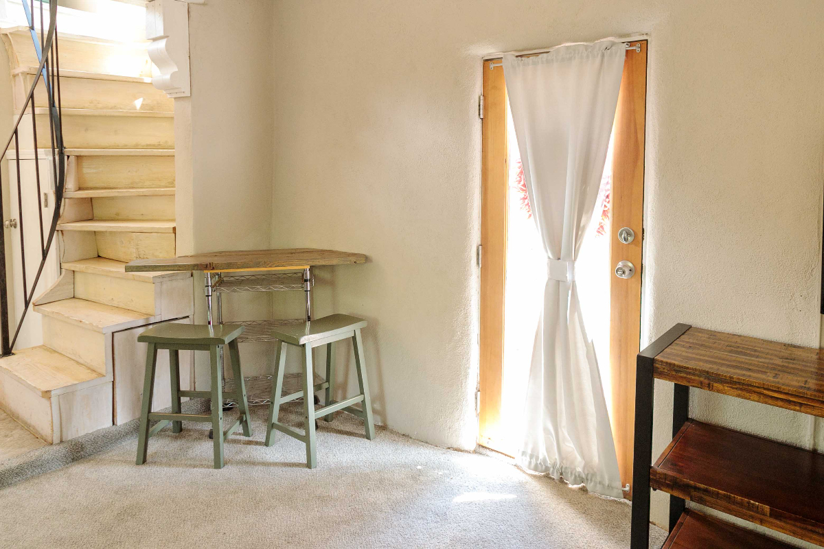 Historic Adobe House Apartment B - Photo 5