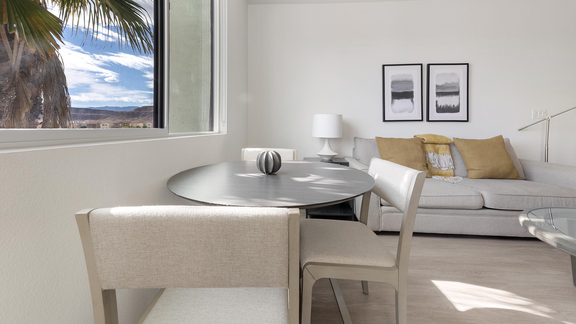 The Ellison 301 - Photo 5