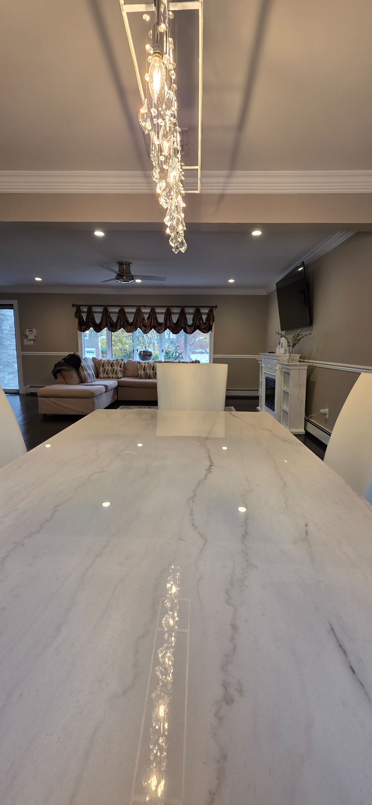 Large room for rent steps from Adelphi close to Al - Photo 9